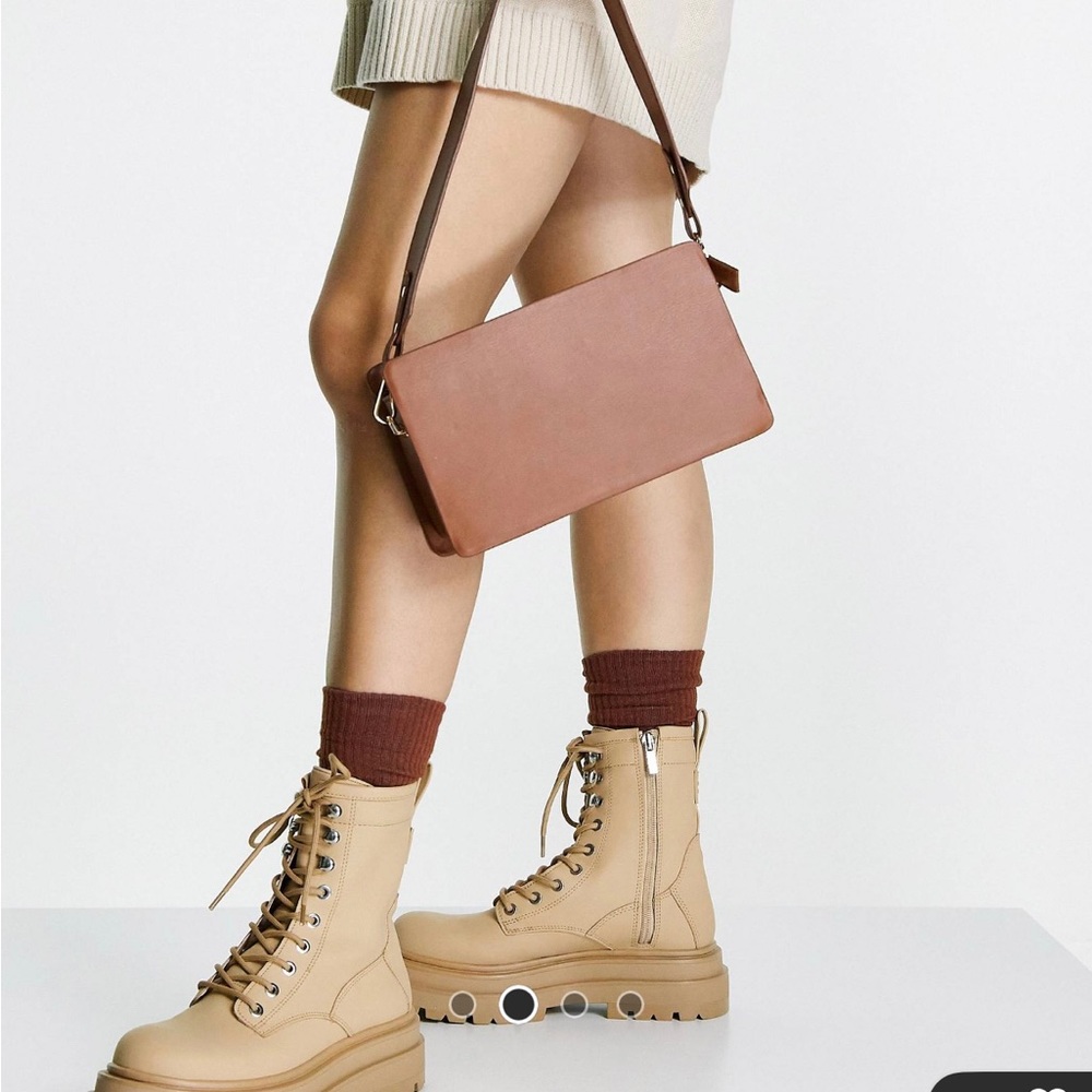Brown shoulder bag - Picture 2 of 4